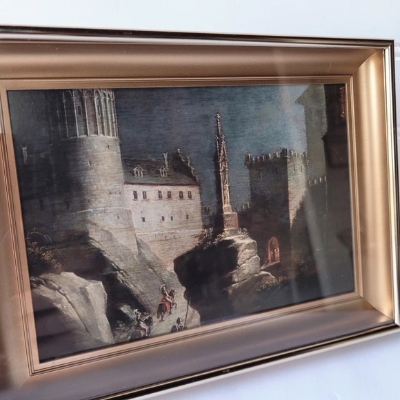 Vintage brass frame with moody art - Picture 2 of 5